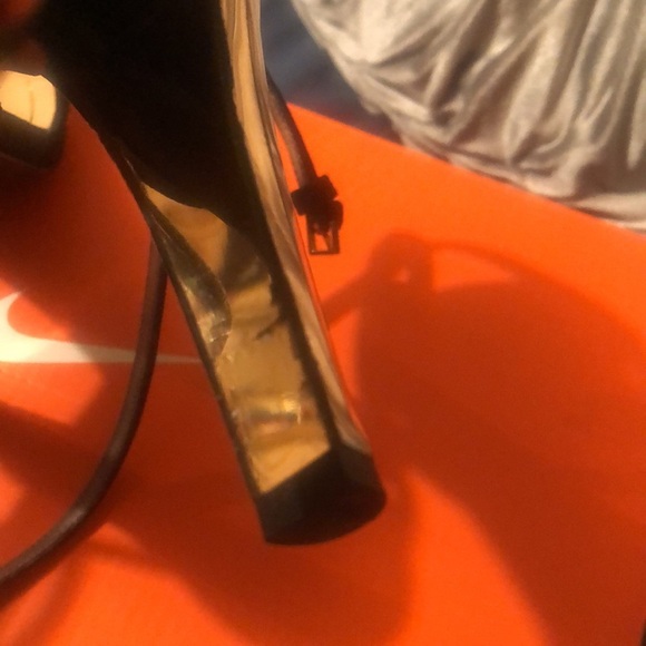 Gucci Heels - Picture 9 of 9